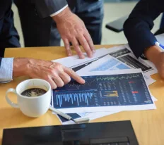 Over The Solution Work Financial  Of Provided Company. - B体育